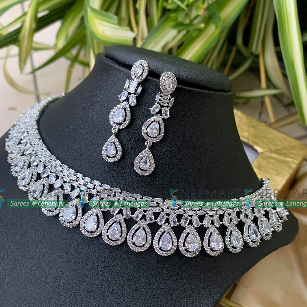 Diamond necklace and earring online set on sale