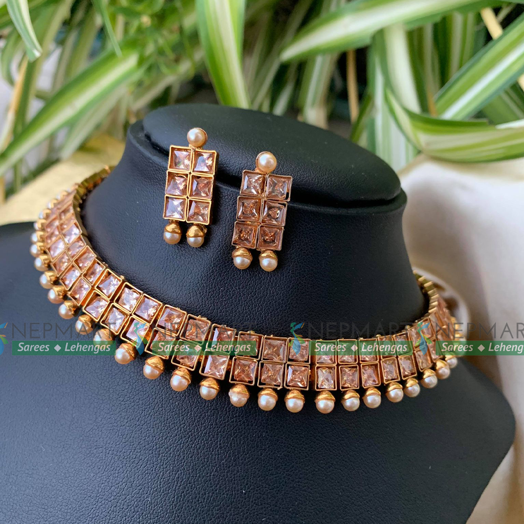 Golden Necklace Set With Earring